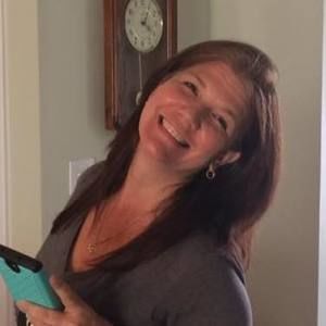 Meet your Posher, Leslie